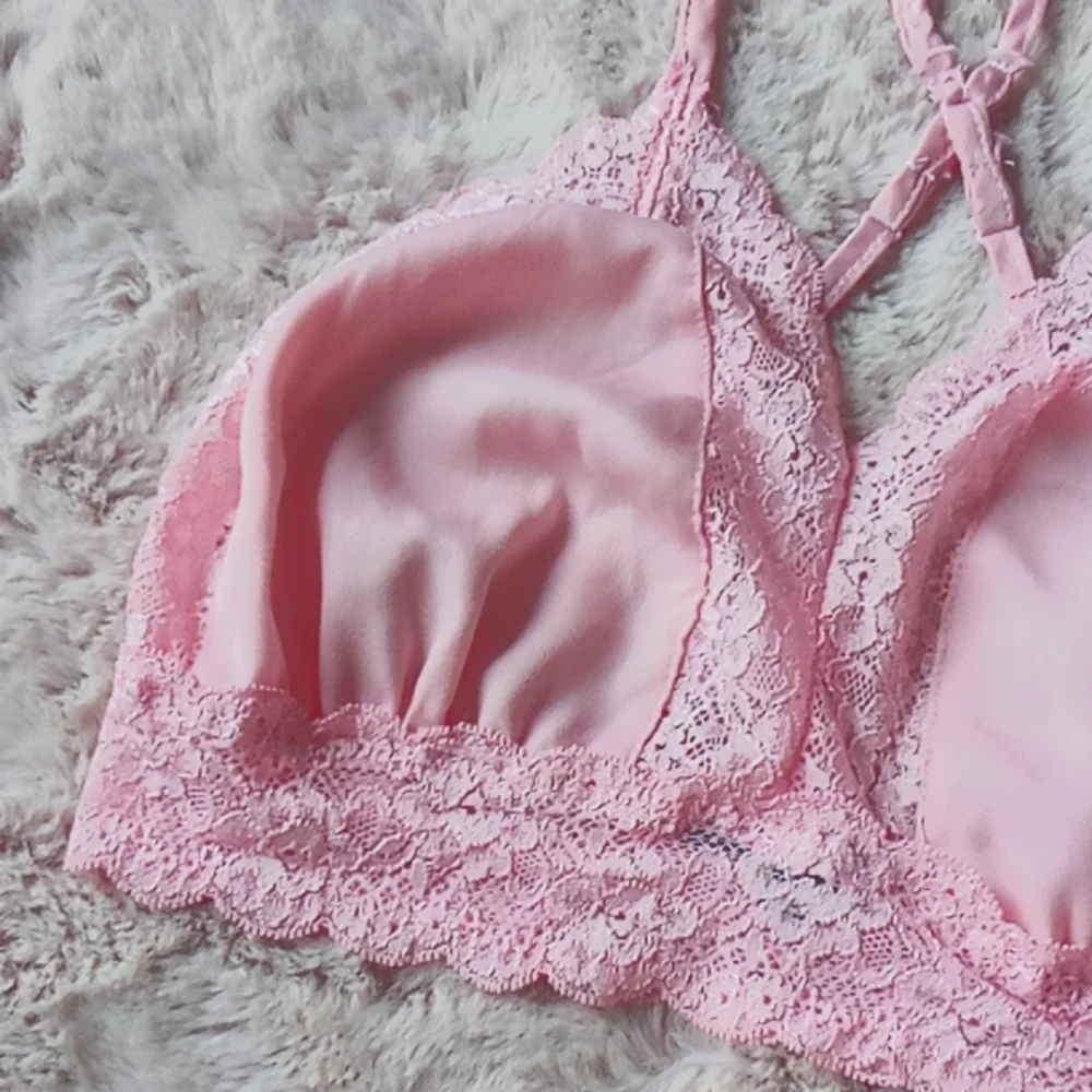 Pretty bralette